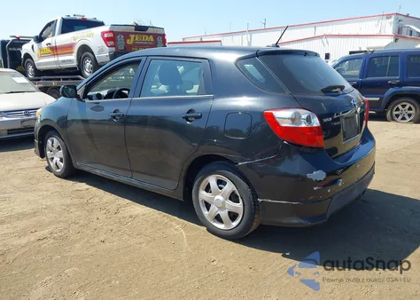 2010 Toyota Matrix z USA, uszkodzony, nr VIN 2T1KU4EE8AC370192